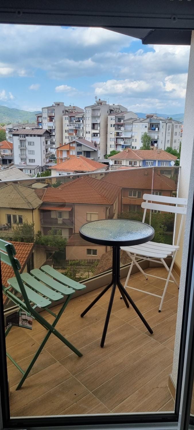 Balcony/Terrace, City view, Mountain view, Mountain view