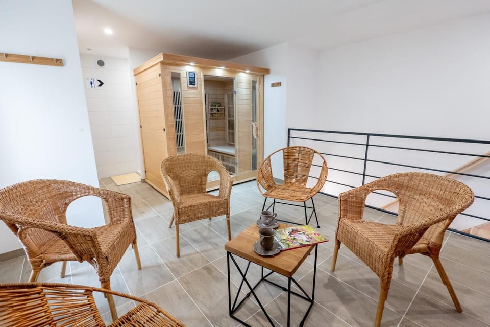 Sauna, Living room, Spa and wellness centre/facilities, Internal: Not applicable to any particular room