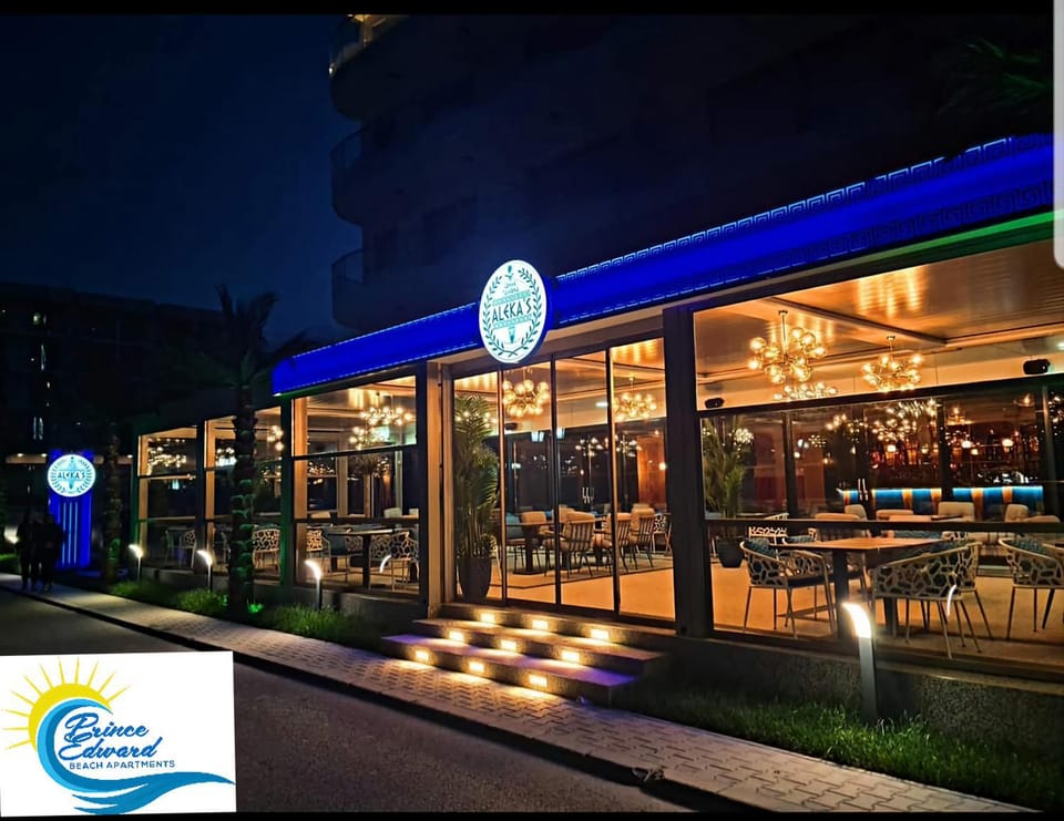 Prince Edward Beach Apartments - Studio Apart-Resort Mamaia Nord - Azimuth Apartment in Constanța County