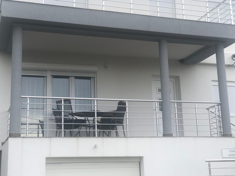 Property building, Balcony/Terrace
