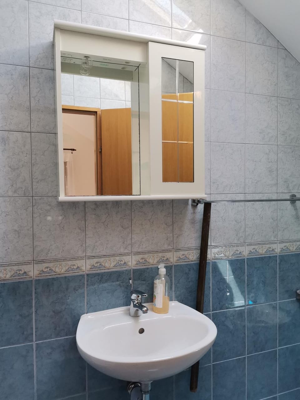 Bathroom, Decorative detail