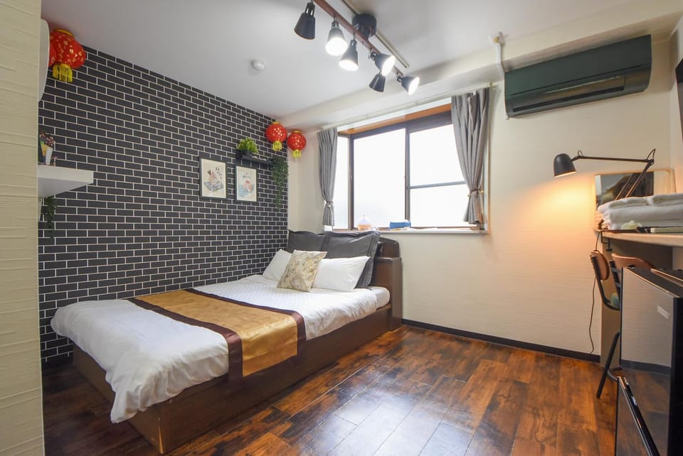 Bed, Photo of the whole room