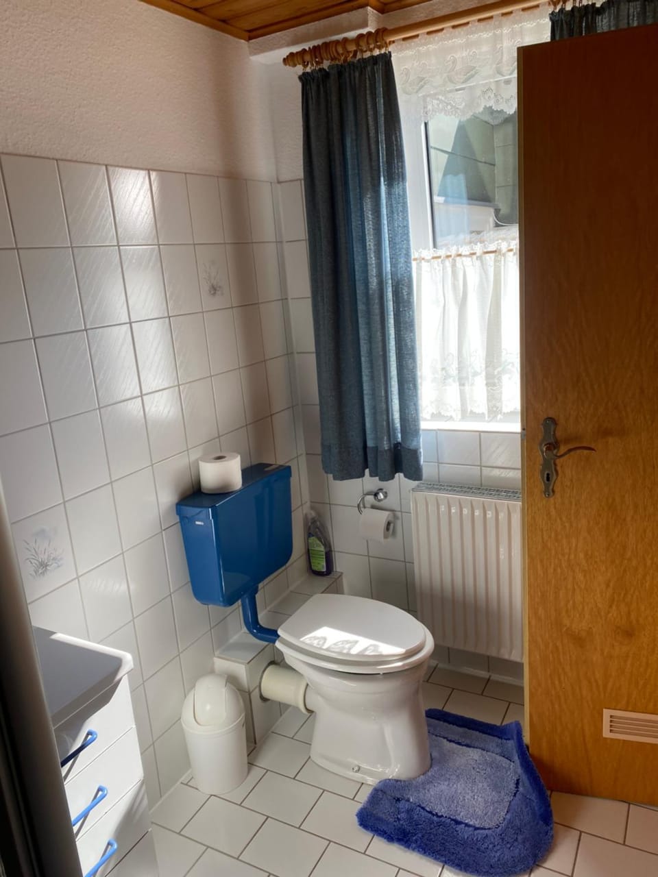 Toilet, Bathroom