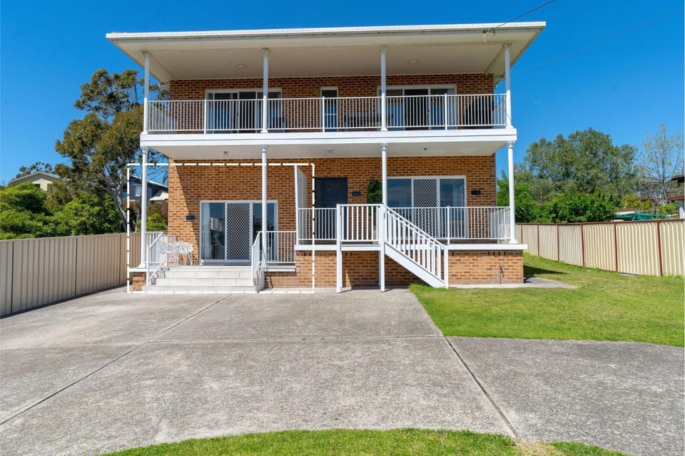 Vincentia Retreat by Experience Jervis Bay Apartment in Vincentia