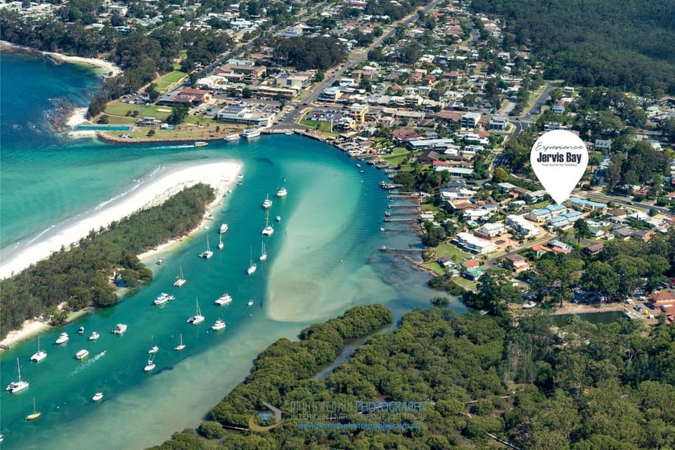 Aqua Shores by Experience Jervis Bay House in Huskisson