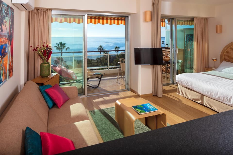 Living room, Seating area, Sea view