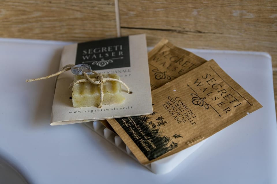 Logo/Certificate/Sign