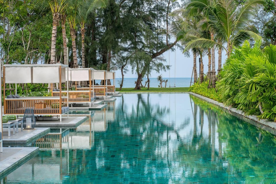 Bed, Garden, View (from property/room), Beach, Sea view, Swimming pool, Entertainment