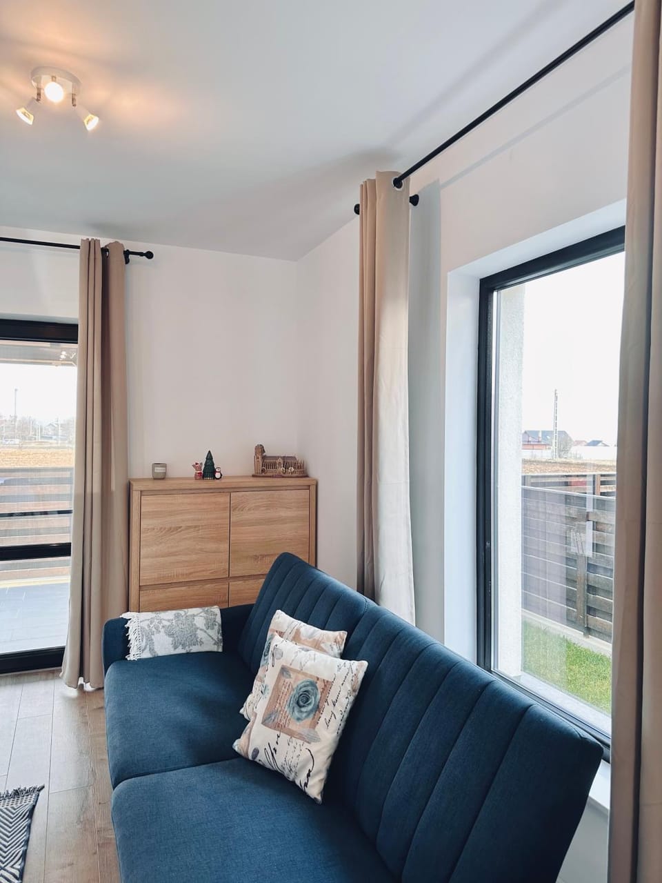 View (from property/room), Seating area, Quiet street view