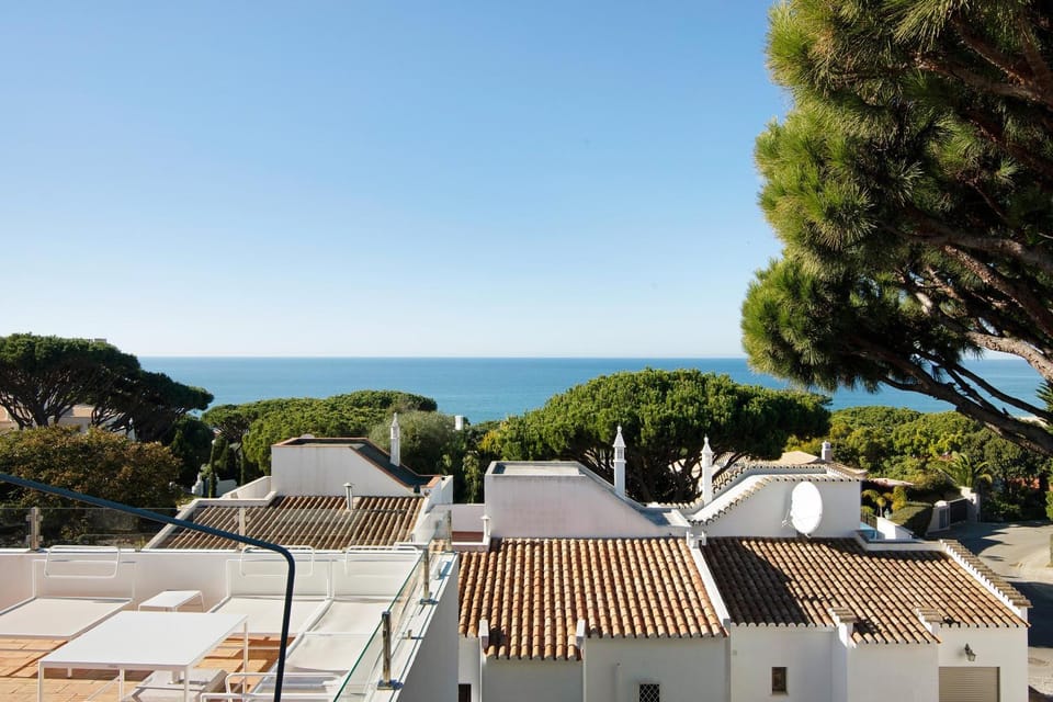 Casa Allan Villa in Quarteira