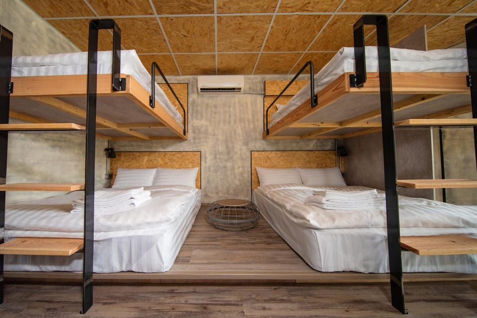 bunk bed