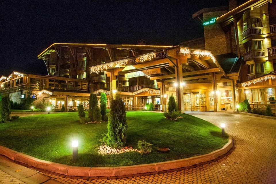 Pirin Golf Hotel Private Studios - Sani, Bansko Apartment in Blagoevgrad Province