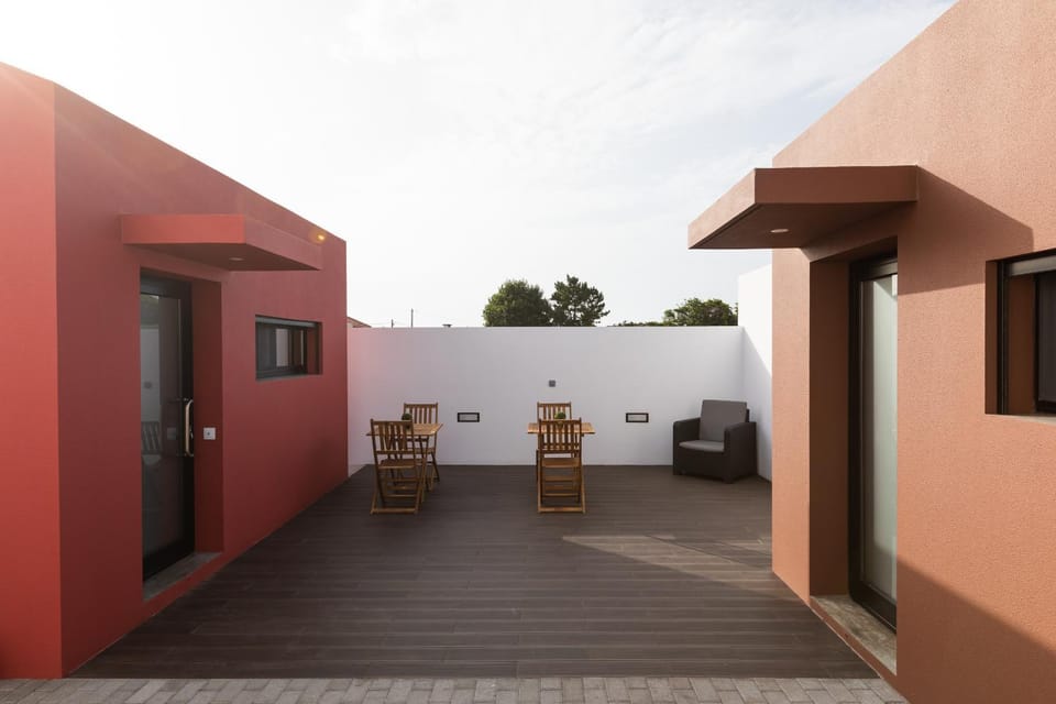 Patio, Off site