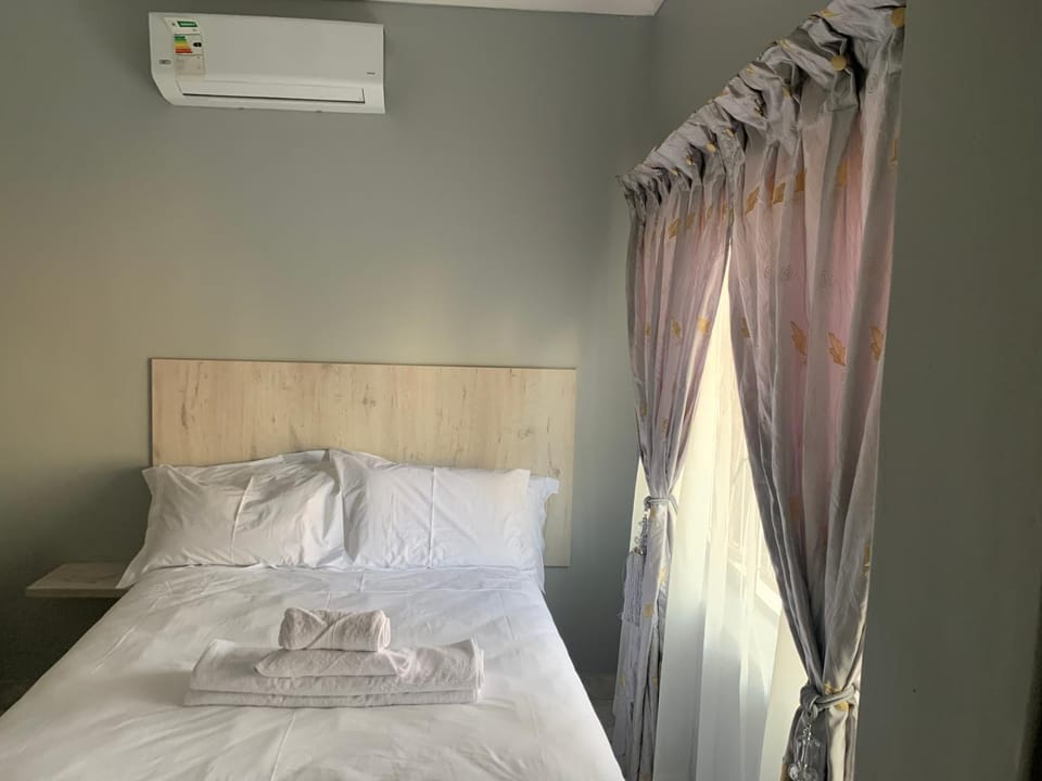 Waterfall View Lodge Bed and Breakfast in Sandton