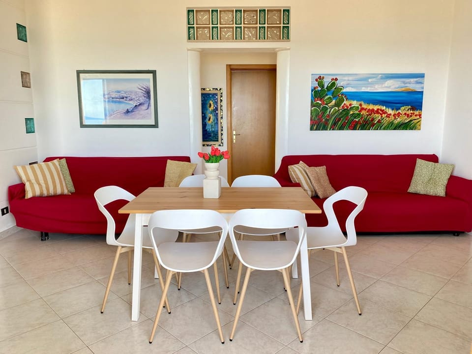 Living room, Seating area, Floor plan, Dining area, heating, internet, locker, air conditioner