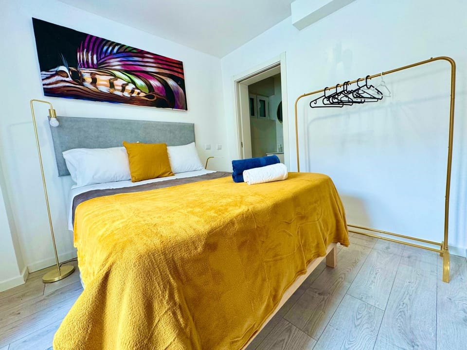 Bed, Bedroom