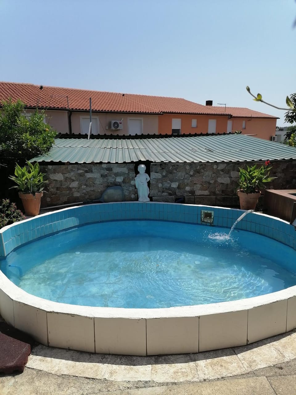 Pool view, Swimming pool