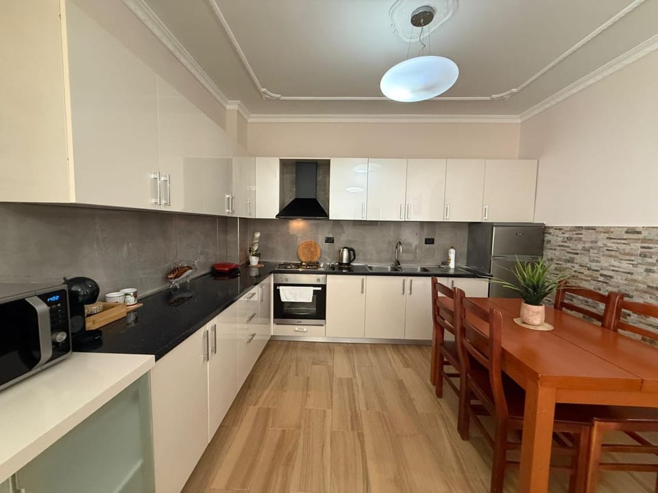 Kitchen or kitchenette, kitchen