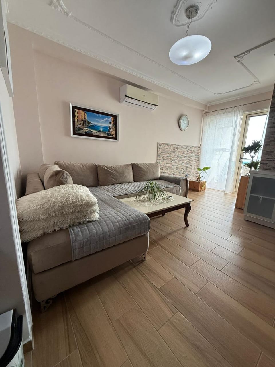 Seating area, heating