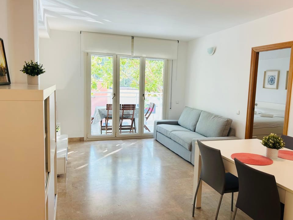 Apartamento Vela 1 Cambrils Playa Apartment in Cambrils