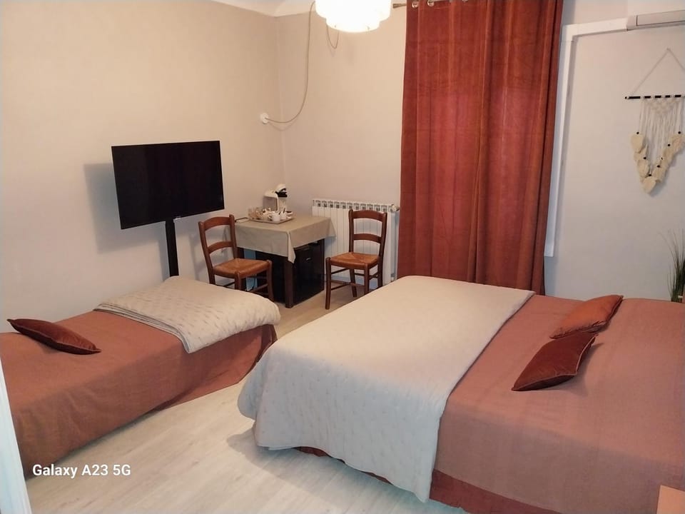 Le 18 by Benson Bed and Breakfast in Provence-Alpes-Côte d'Azur