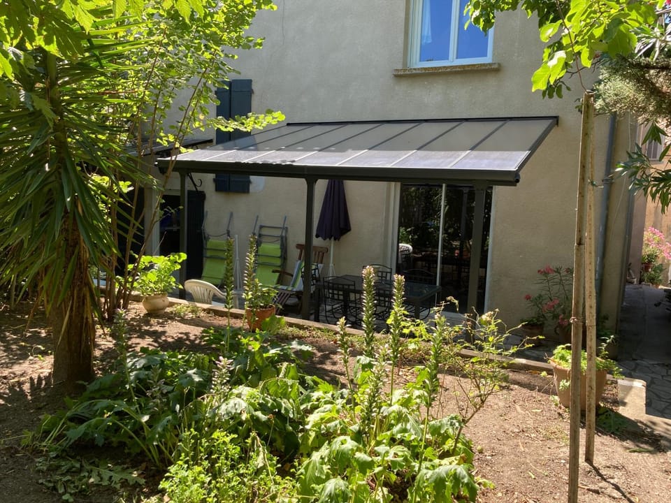 Garden, Balcony/Terrace