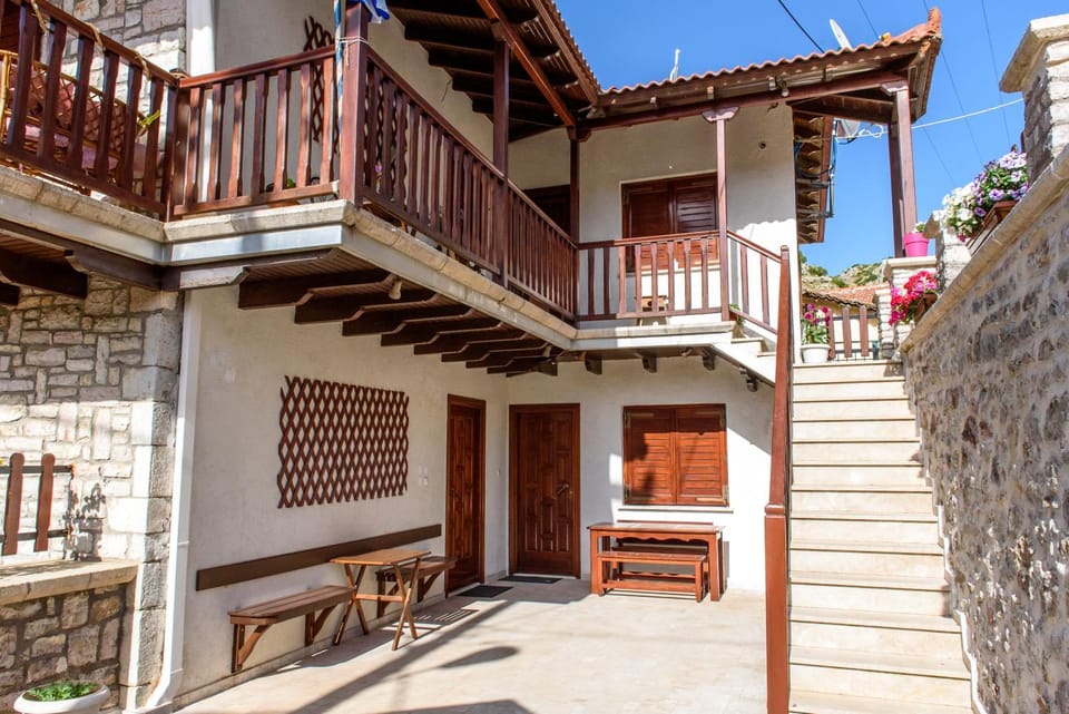ΔΗΜΗΤΣΑΝΑΣ ΤΟΠΟΣ Νύμφη Θεισόα Apartment in Arcadia, Greece