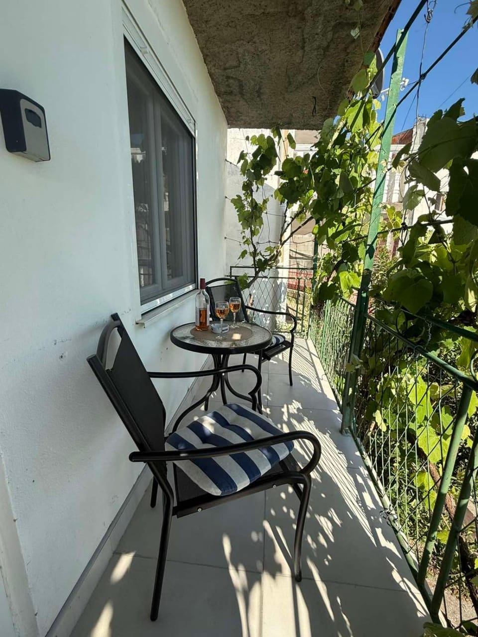 Apartman LUCIJA, dostupan 7 NOCENJA i VISE, AVAIBLE FOR RENT 7 NIGHTS AND MORE Apartment in Montenegro