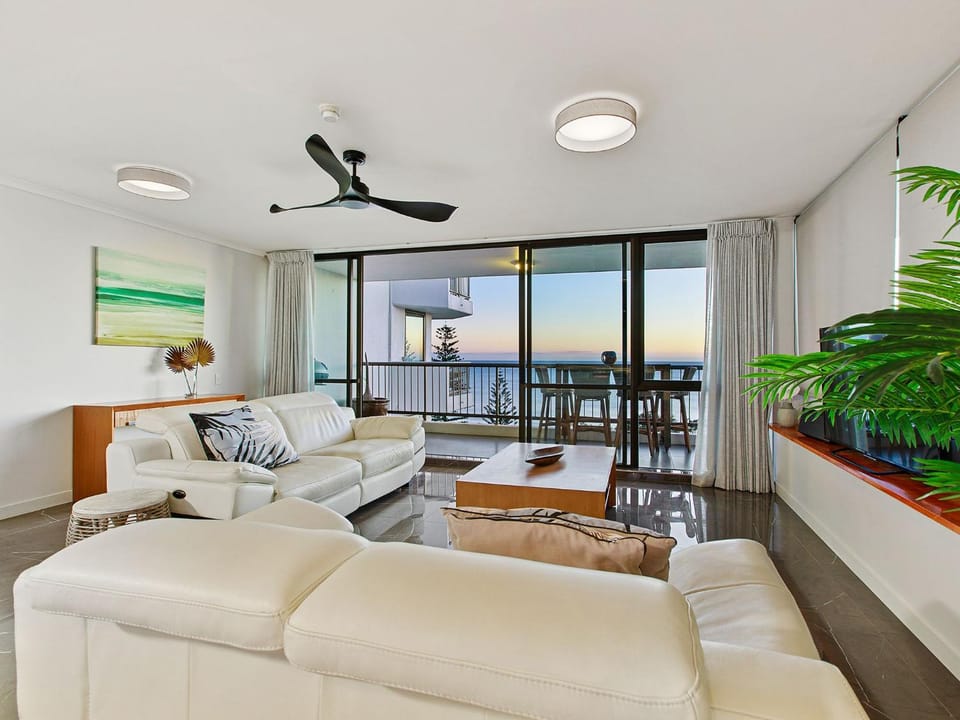 View (from property/room), Balcony/Terrace, Living room, fireplace