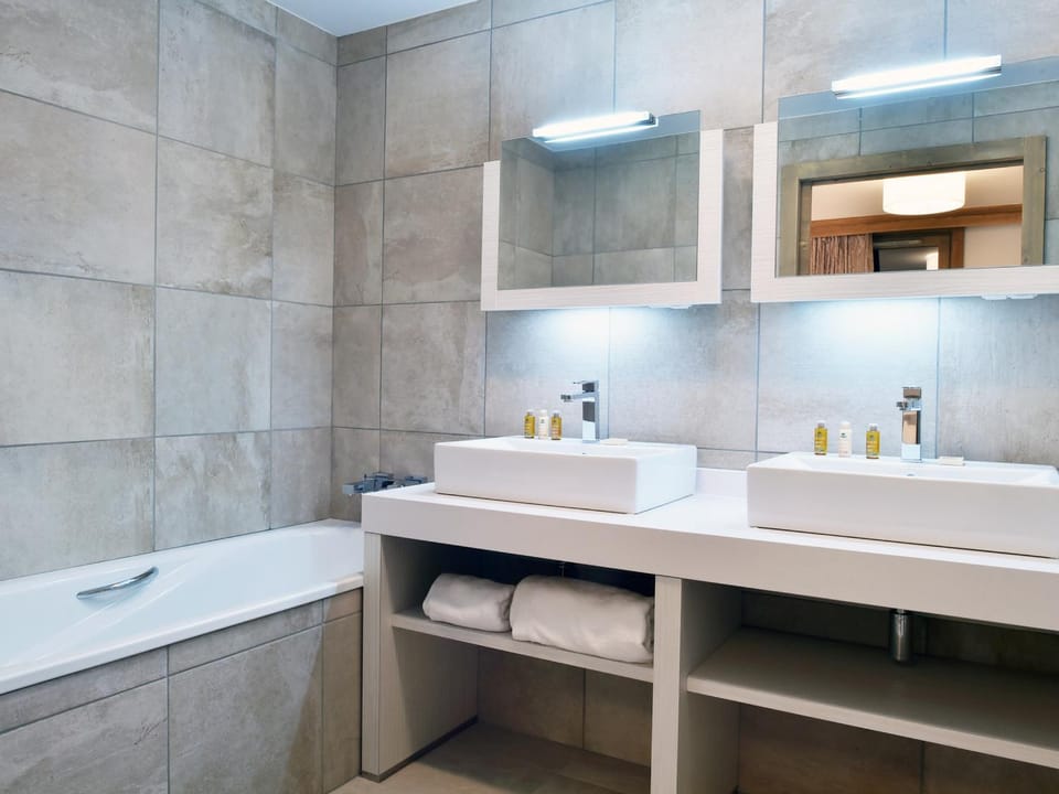 Charmant appartement avec parking et animaux admis, proche pistes - FR-1-562-52 Apartment in Saint-Bon-Tarentaise