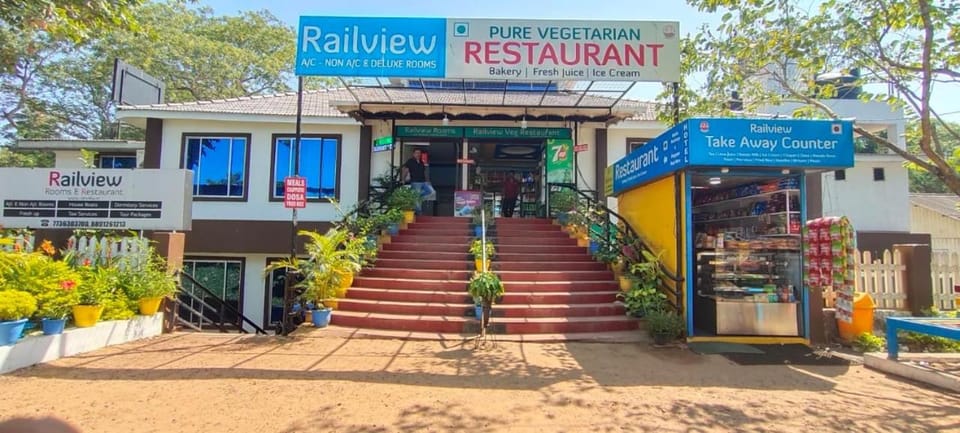 Restaurant/places to eat