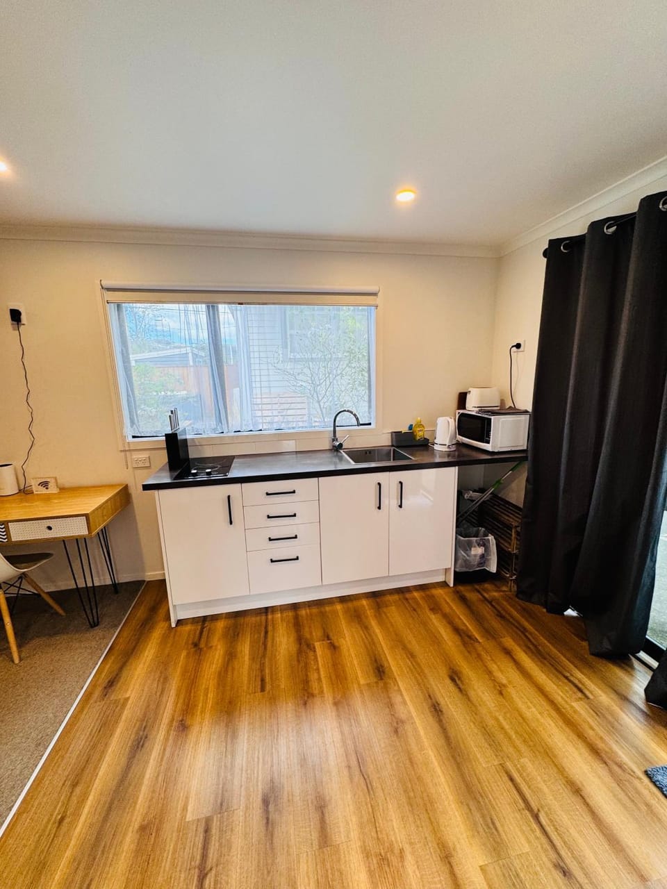Kitchen or kitchenette, stove