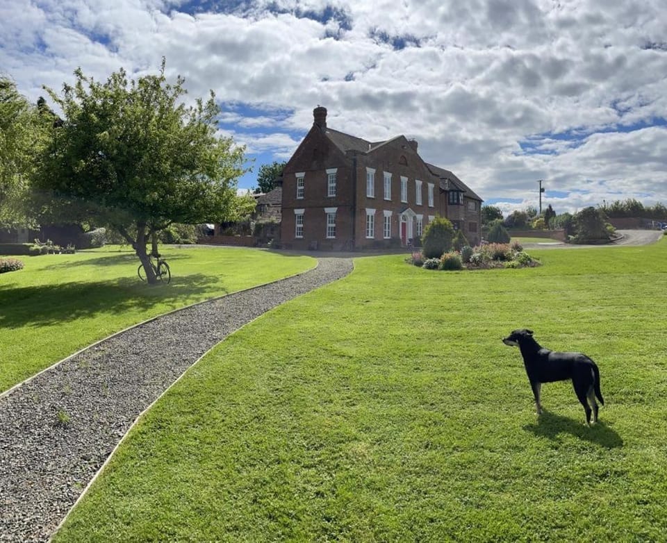 Winsley Park Farm Bed and Breakfast in Wales