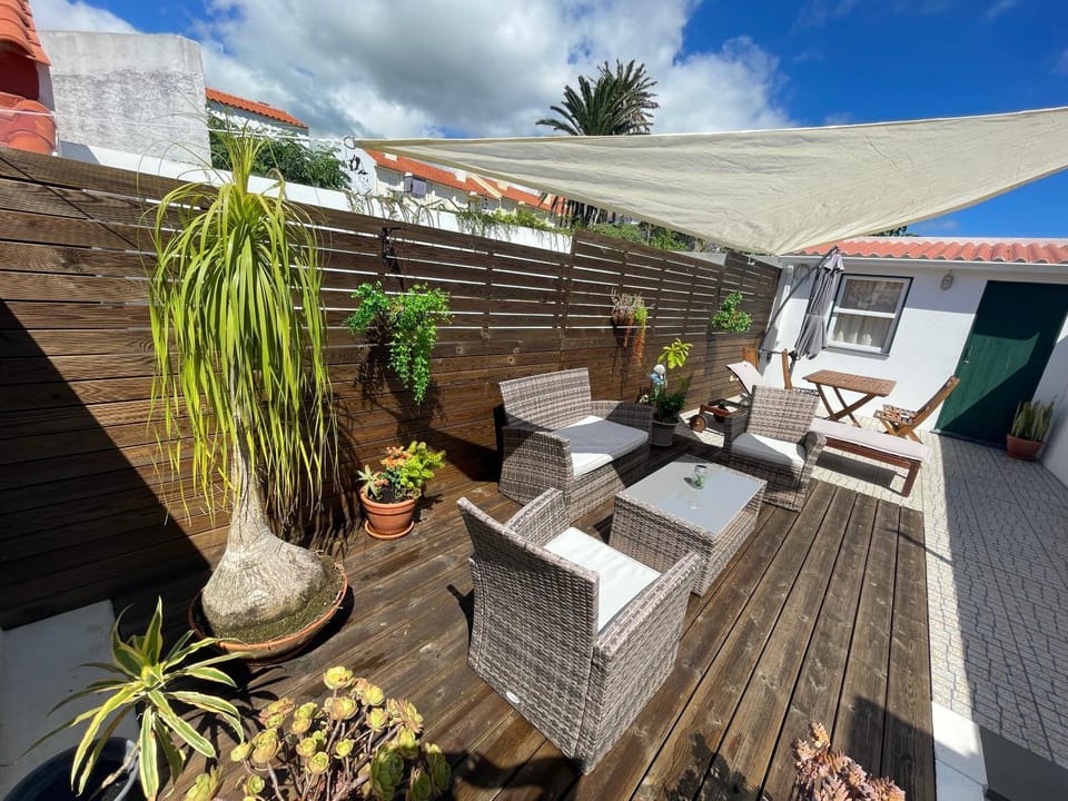 Balcony/Terrace, Seating area, sunbed