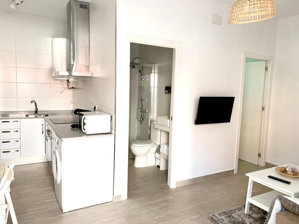 TV and multimedia, Kitchen or kitchenette