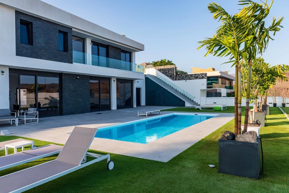 Blue Horizon Resort by Monte Leon Villa in Comarca Sur
