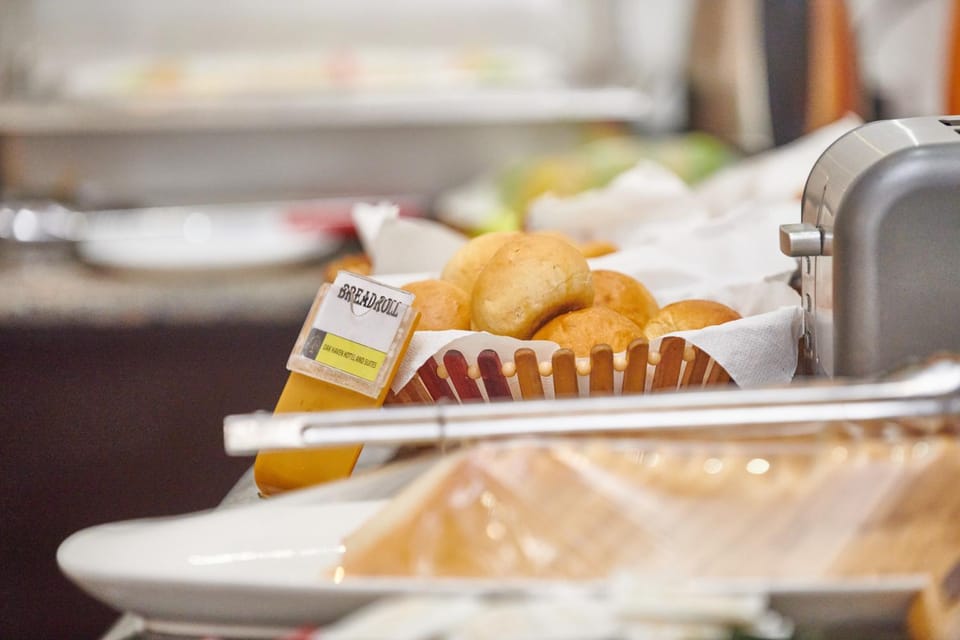 Breakfast, Buffet breakfast