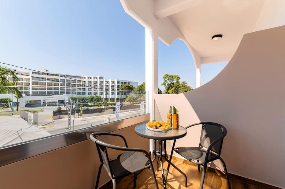 Day, Balcony/Terrace, Balcony/Terrace