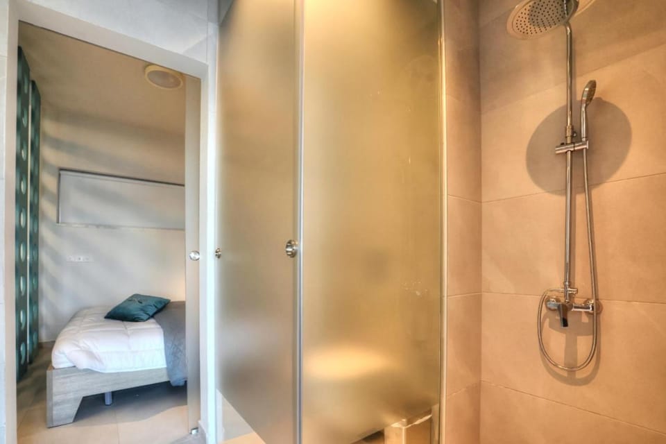 SunnyVillas: NEW Studio SPA & GYM in Kapparis Apartment in Paralimni