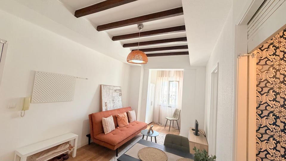 Living room, Photo of the whole room, Seating area