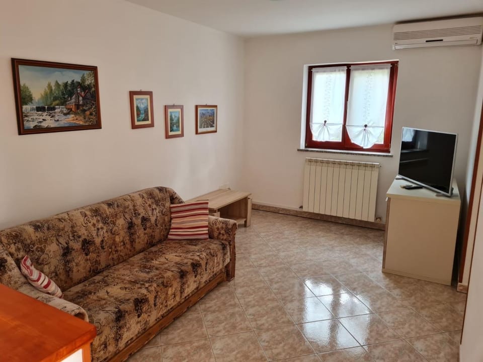Apartment Ornela Apartment in Istria County