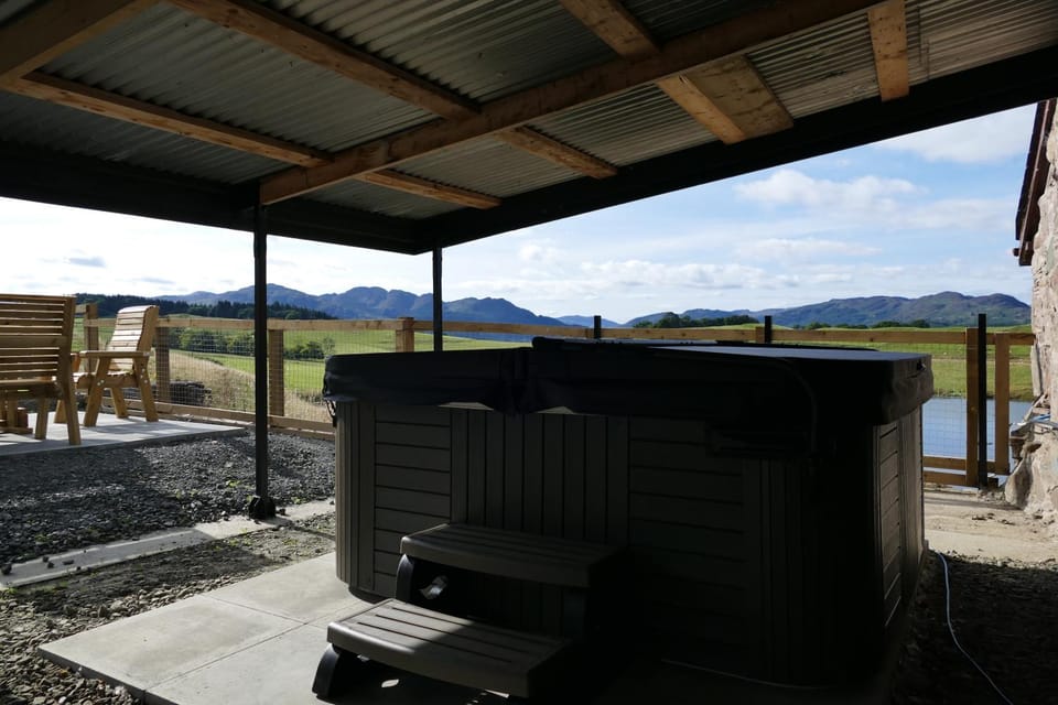 Hot Tub, Balcony/Terrace, Mountain view