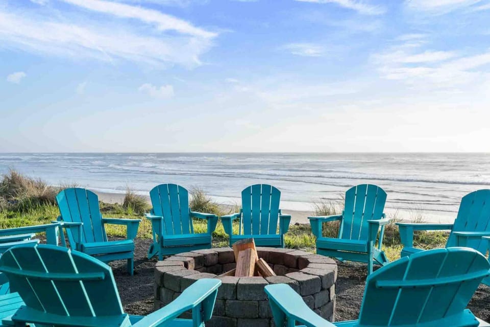 The Sandmark House in Rockaway Beach