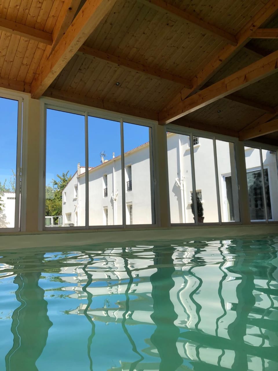 Swimming pool, Swimming pool