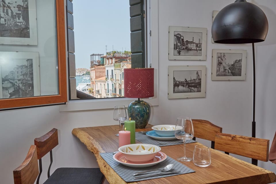 Dining area, Breakfast