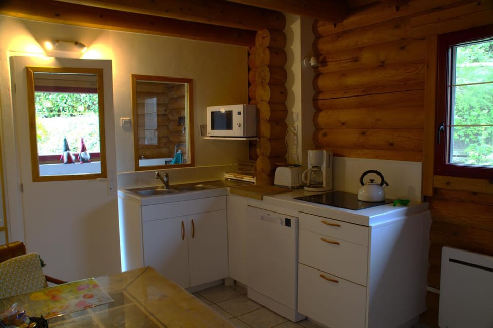 Neizhig Koad Petit Nid en Bois House in Brittany