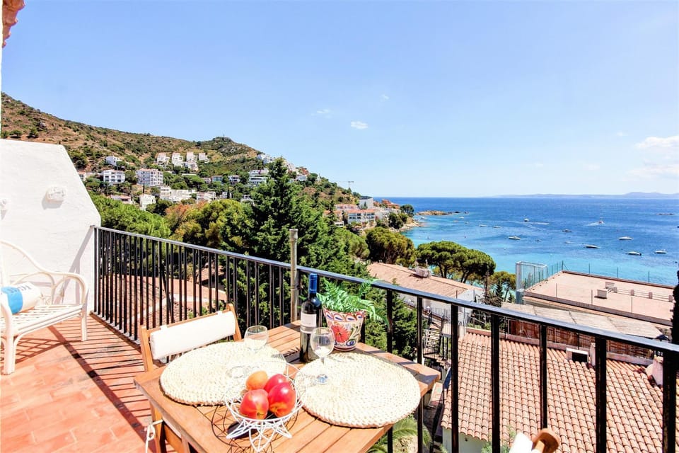 View (from property/room), Balcony/Terrace, Sea view