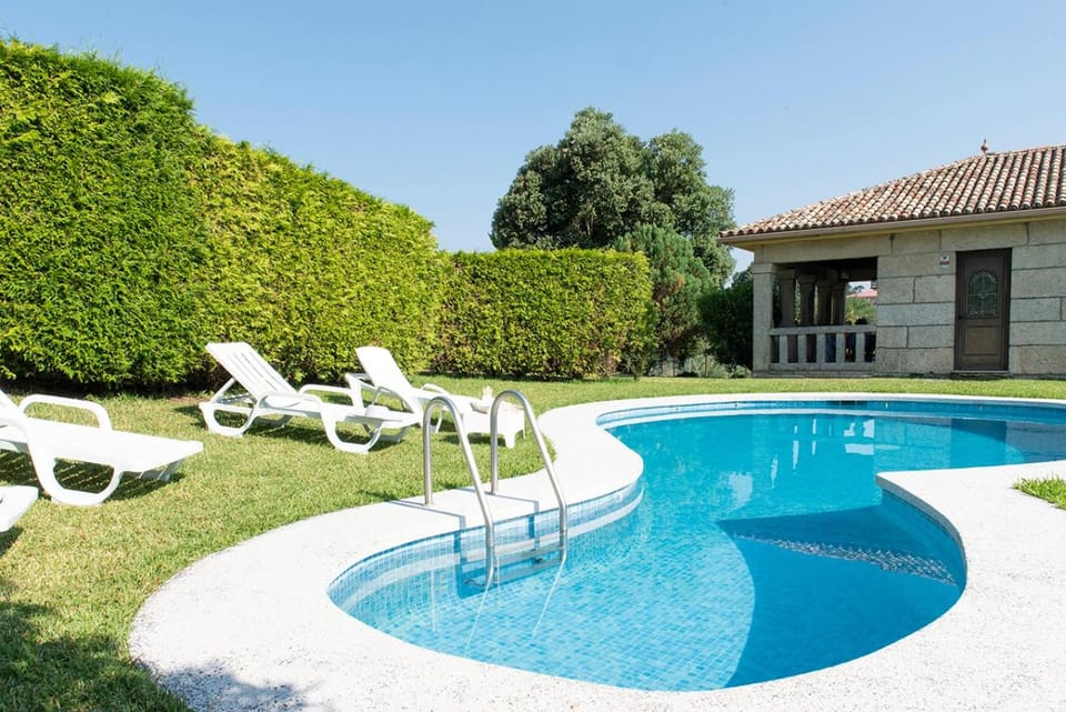 Day, Garden, Garden view, Pool view, Swimming pool, Swimming pool, sunbed