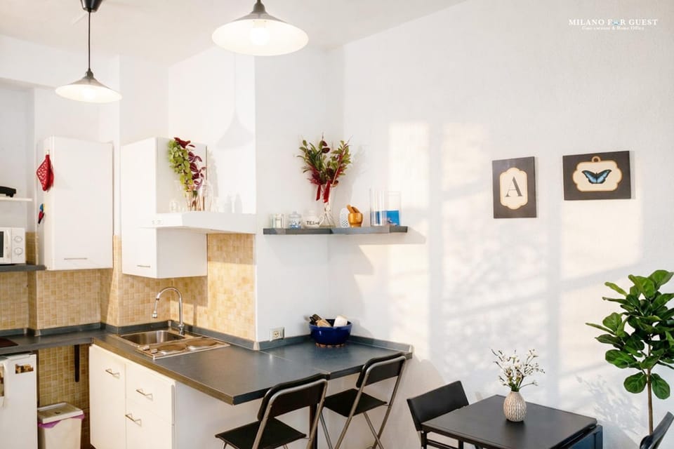Lunch, kitchen