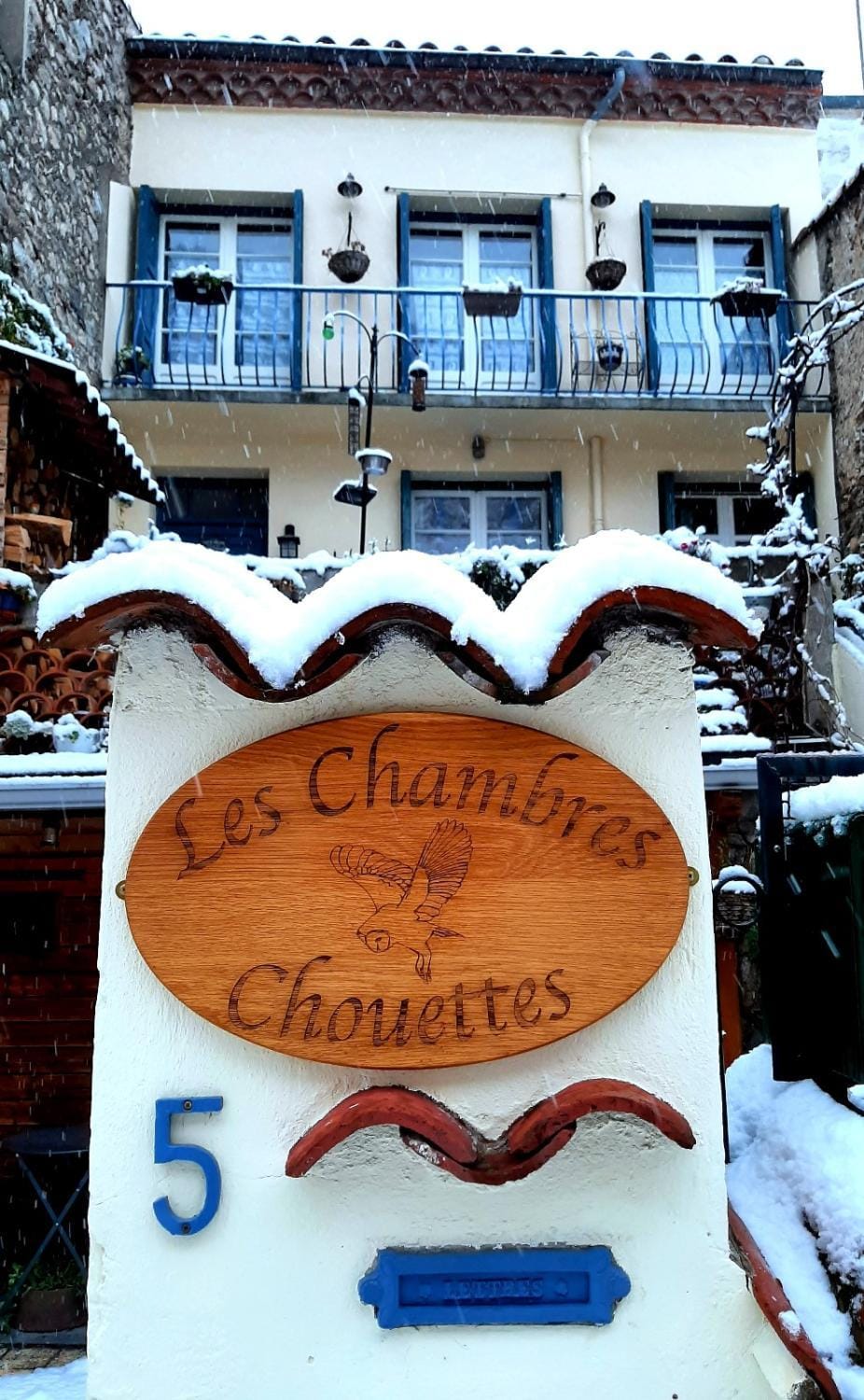 Property building, Winter
